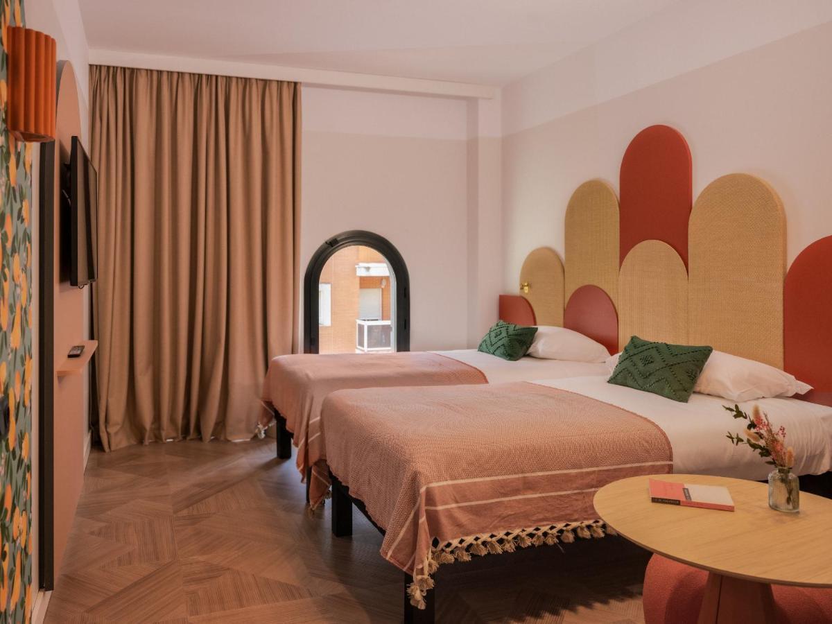 Hotel Ibis Styles Santa Justa 3*