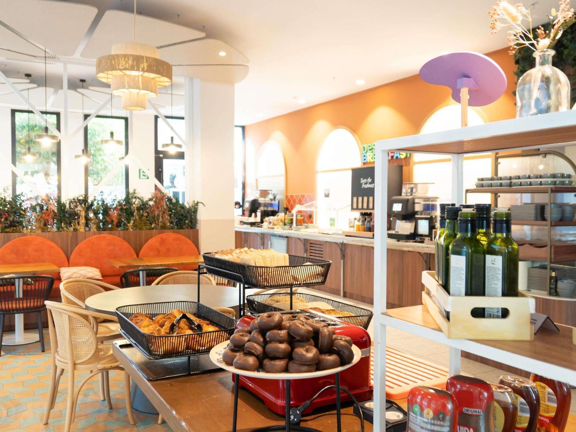 Hotel Ibis Styles Santa Justa